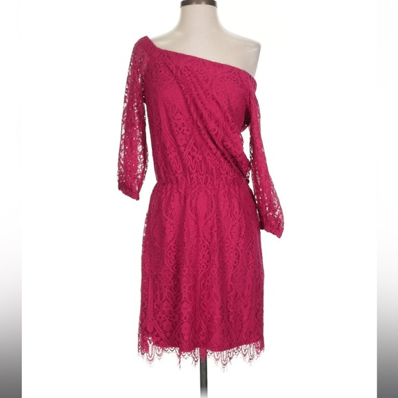 White House Black Market Off The Shoulder Red Lace Dress New - Picture 2 of 6